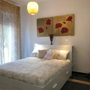 Appartamento I Glicini 12, Rapallo