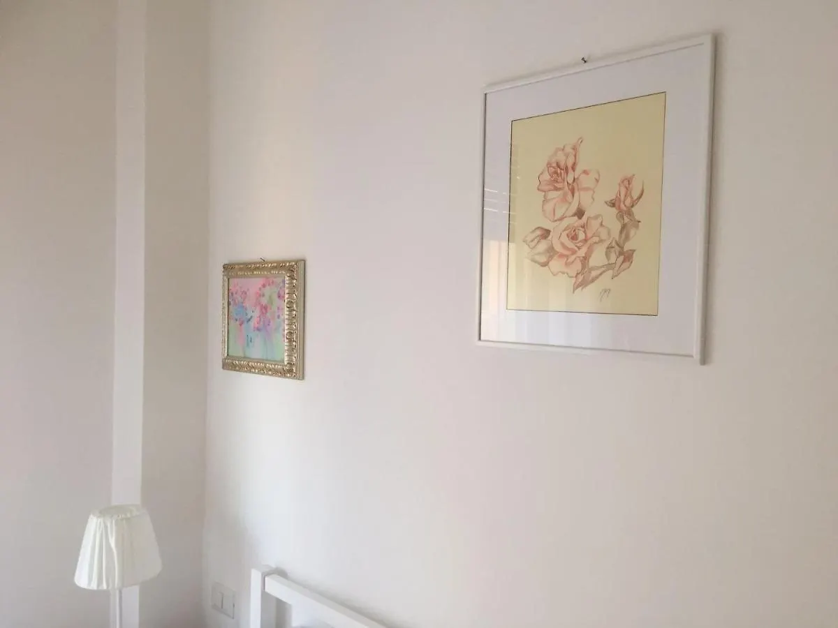 La Vie En Rose Apartment Rapallo 0*,